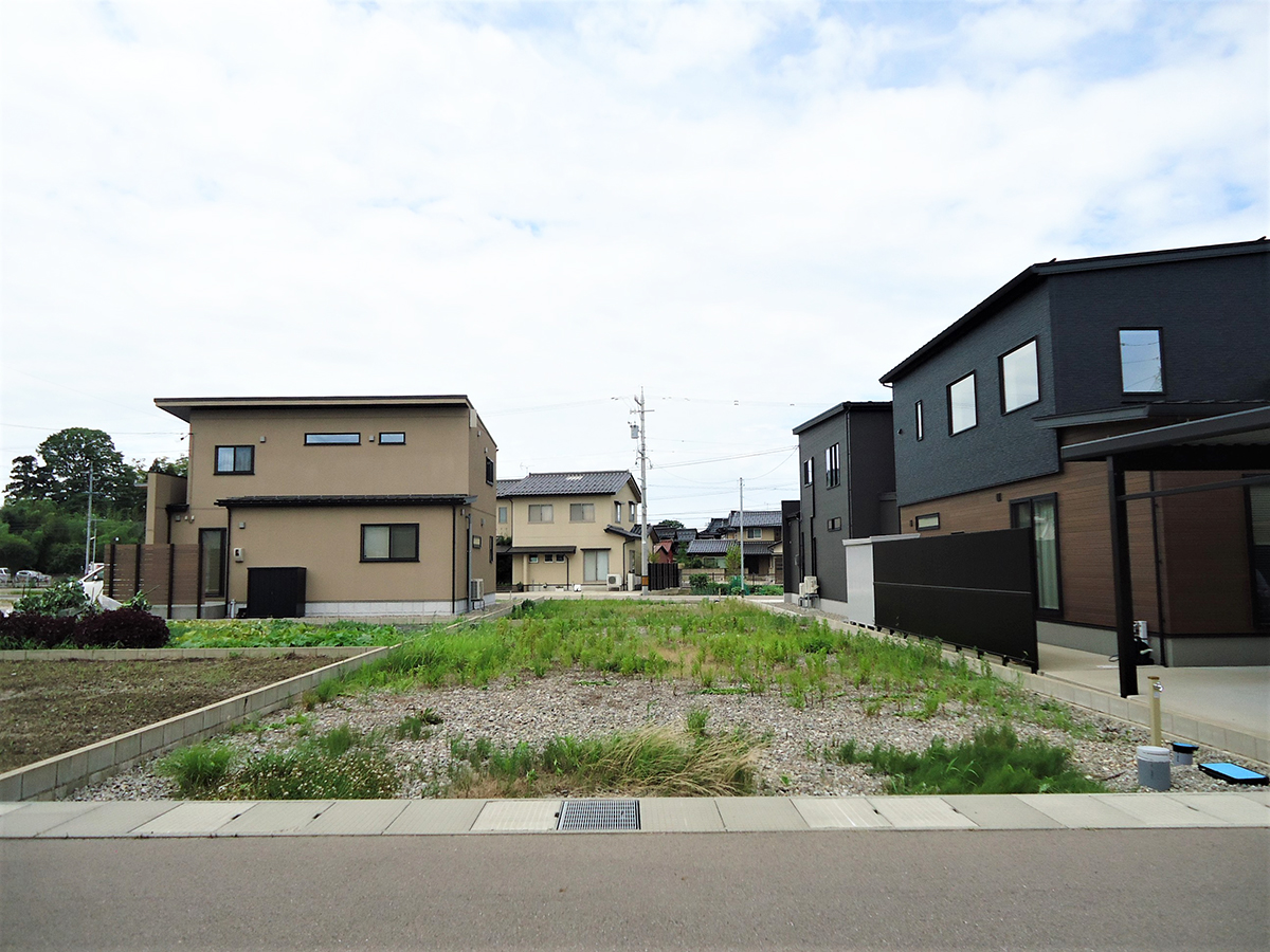 インカムハウス土地住宅情報｜野々市市中林 - 194m²｜